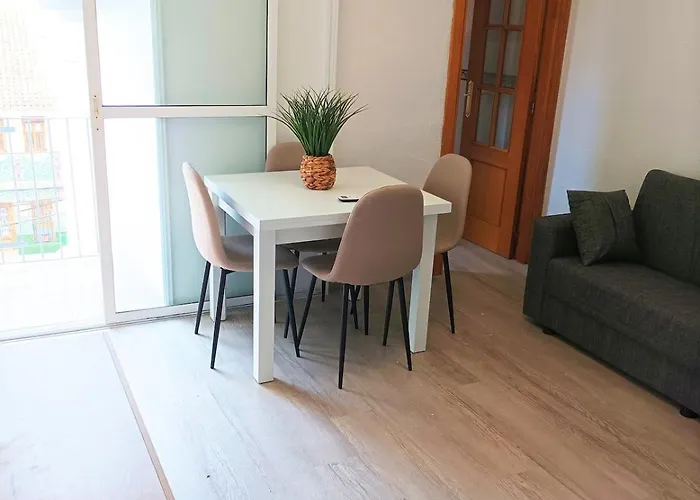 El Cabanal 400 Meters From The Apartment Valencia
