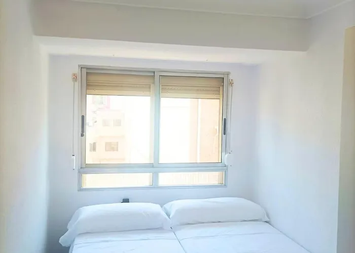 Apartment El Cabanal 400 Meters From The Valencia